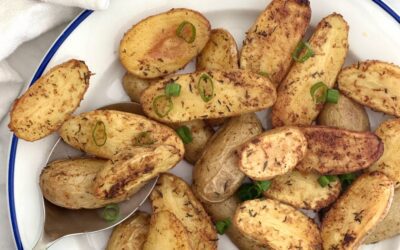 Golden and Crispy Roasted Fingerling Potatoes